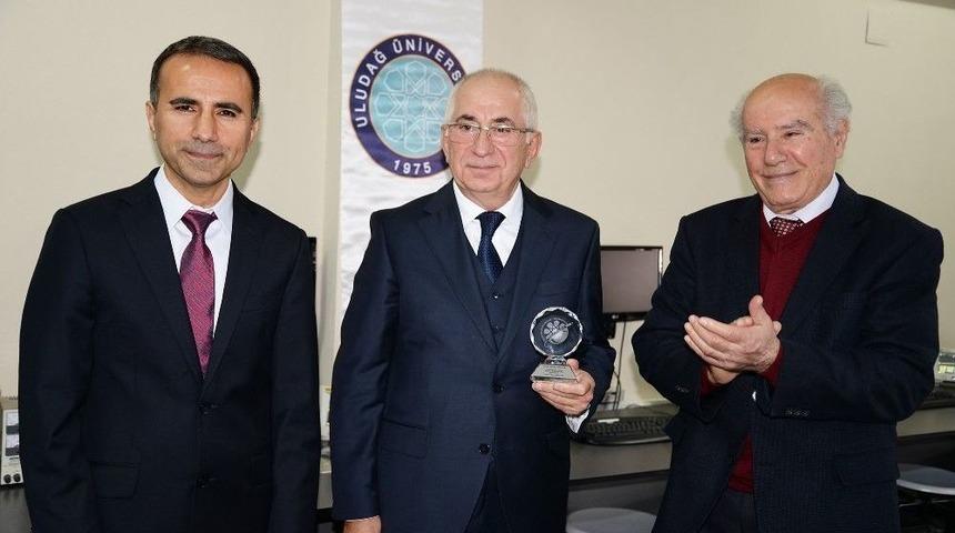 Elektronik Teknolojileri Laboratuvarı Çağa Ayak Uydurdu