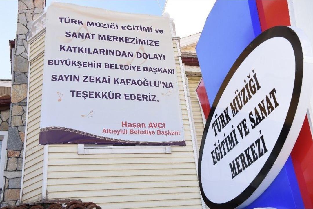 Altıeyl&uuml;l&rsquo;den Sanata Katkı