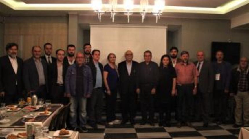 Nabi Avcı Gazetecilere İftarda Buluştu