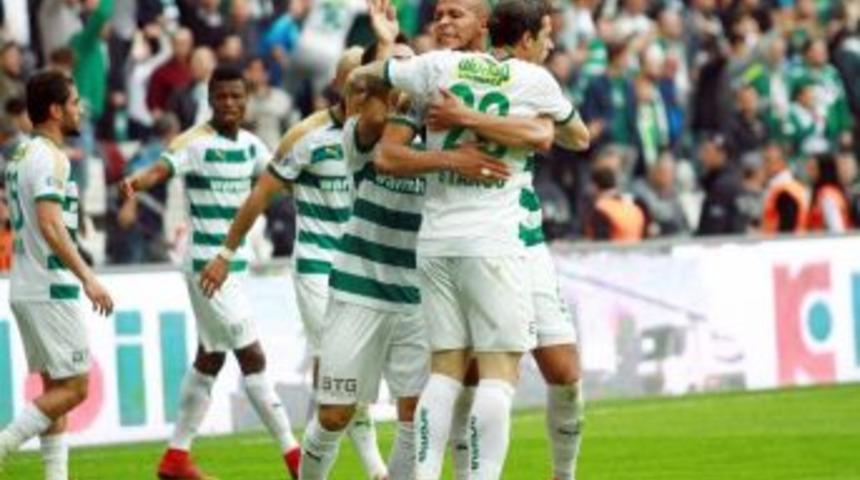 Bursaspor&rsquo;un İ&ccedil; Sahada Kasımpaşa&rsquo;ya Şansı Tutuyor