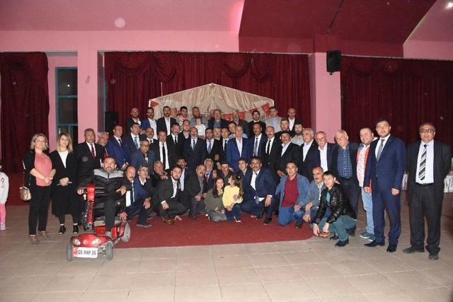 Kızılcahamam Mhp İlçe Teşkilatı İftar Yemeğinde Bir Araya Geldi