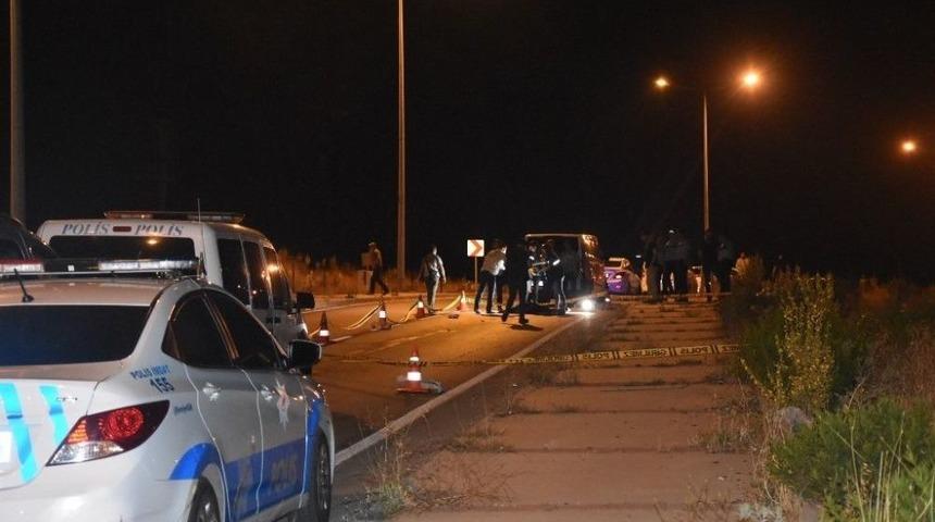 İzmir&rsquo;de Talihsiz Bir Kadın Feci Şekilde Can Verdi