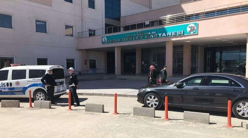 Ağrı Dağı&rsquo;nda &Ccedil;atışma: 2 Asker Yaralı