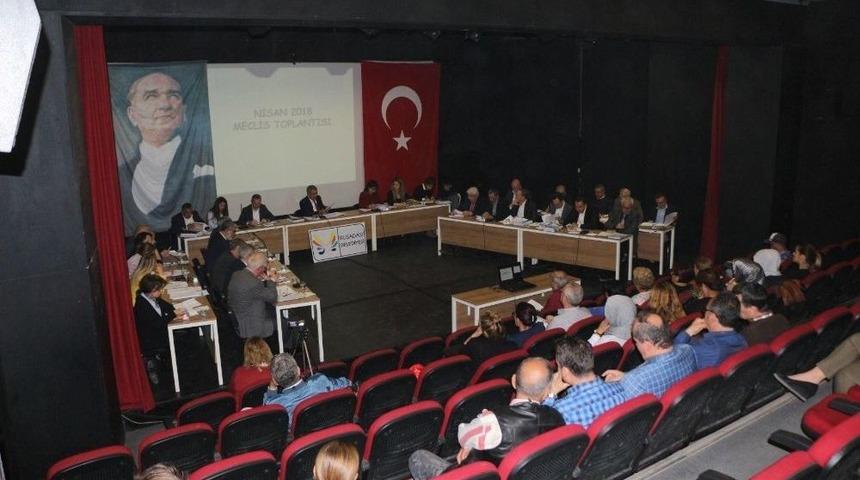 Kuşadası Belediye Meclisi Nisan Ayı Toplantısında İhtisas Komisyonlarını Se&ccedil;imleri Yapıldı