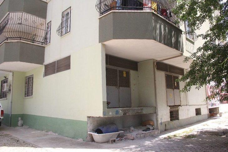 11 Katlı Apartmanın Zemin Katında Trafo G1