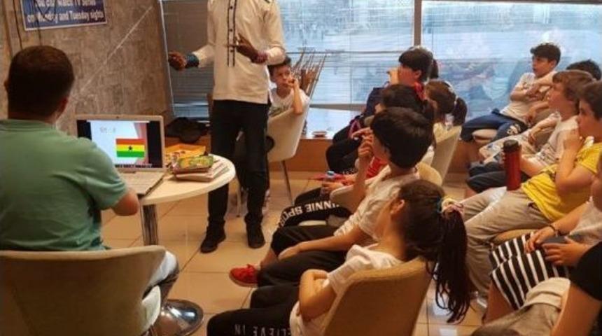 Speaking Kafede Gana Kültür Gecesi Yapıldı