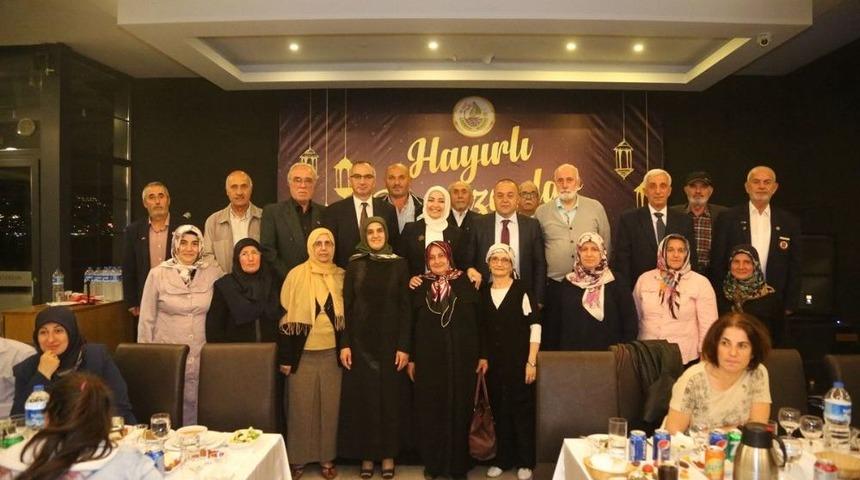 Başkan Yılmazer, Gazi Ve Şehit Aileleriyle İftarda Bir Araya Geldi