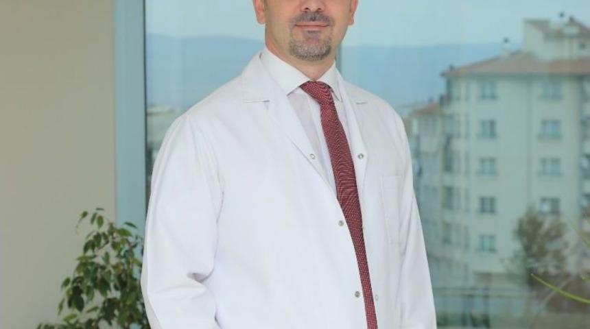 Mikrobotoks İle Mimikleri Kaybetmeden Kırışıklıklara Son