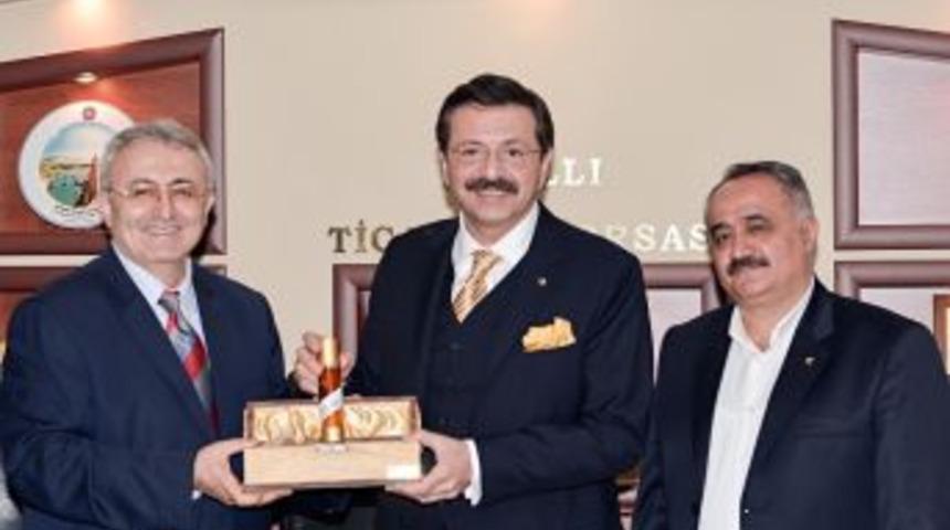 Başkan İzg&uuml; Ve Aks&uuml;t, Borsa &Uuml;yelerini Se&ccedil;ime Davet Etti