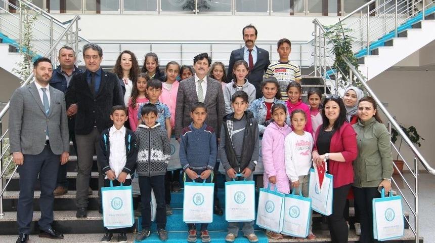 Köy Öğrencileri Beü’yü Ziyaret Etti