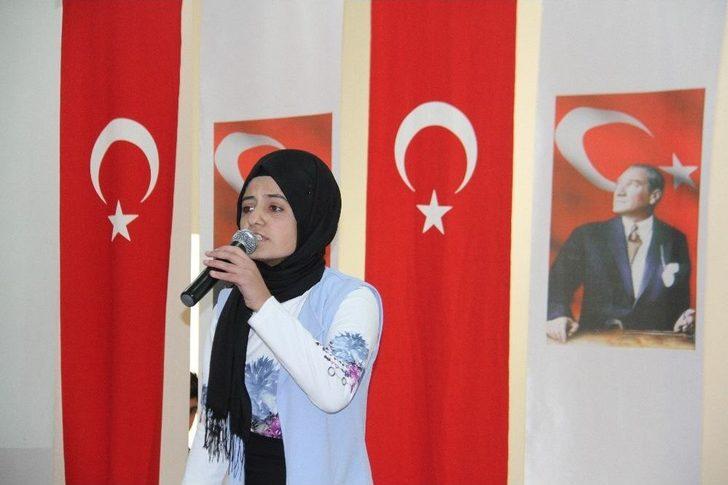 Şemdinli’de Şiir Ve Metin Yarışması G2