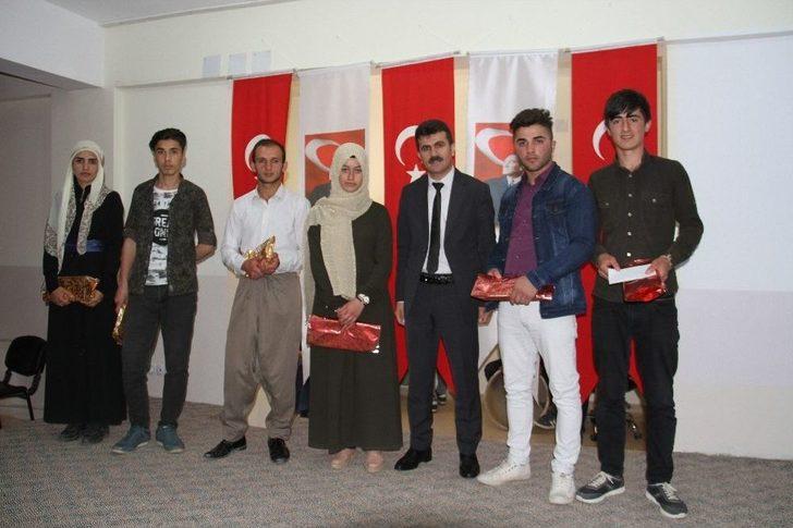 Şemdinli’de Şiir Ve Metin Yarışması G4