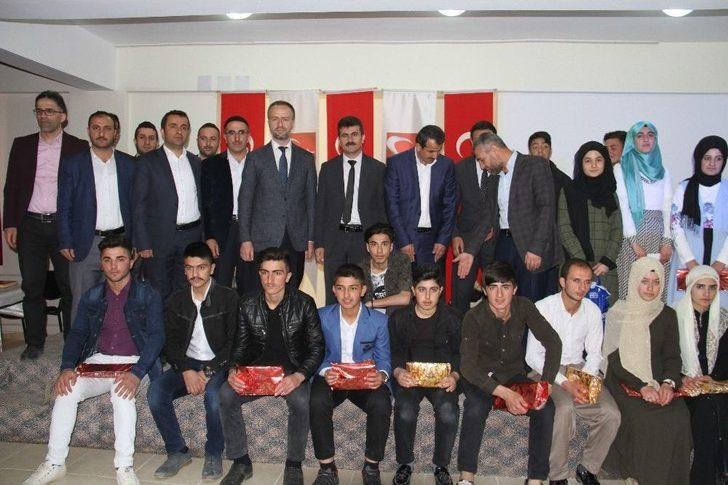 Şemdinli’de Şiir Ve Metin Yarışması G5