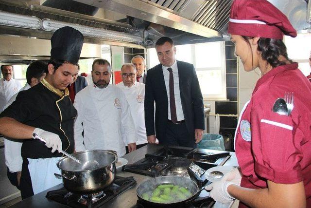 Gastronomi Şehri Hatay’da Yöresel Yemek Yarışması