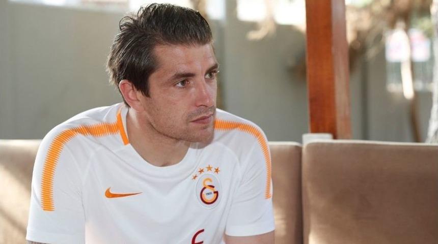 Cedric Carrasso: "galatasaray&rsquo;ı Kendime Benzetiyorum"