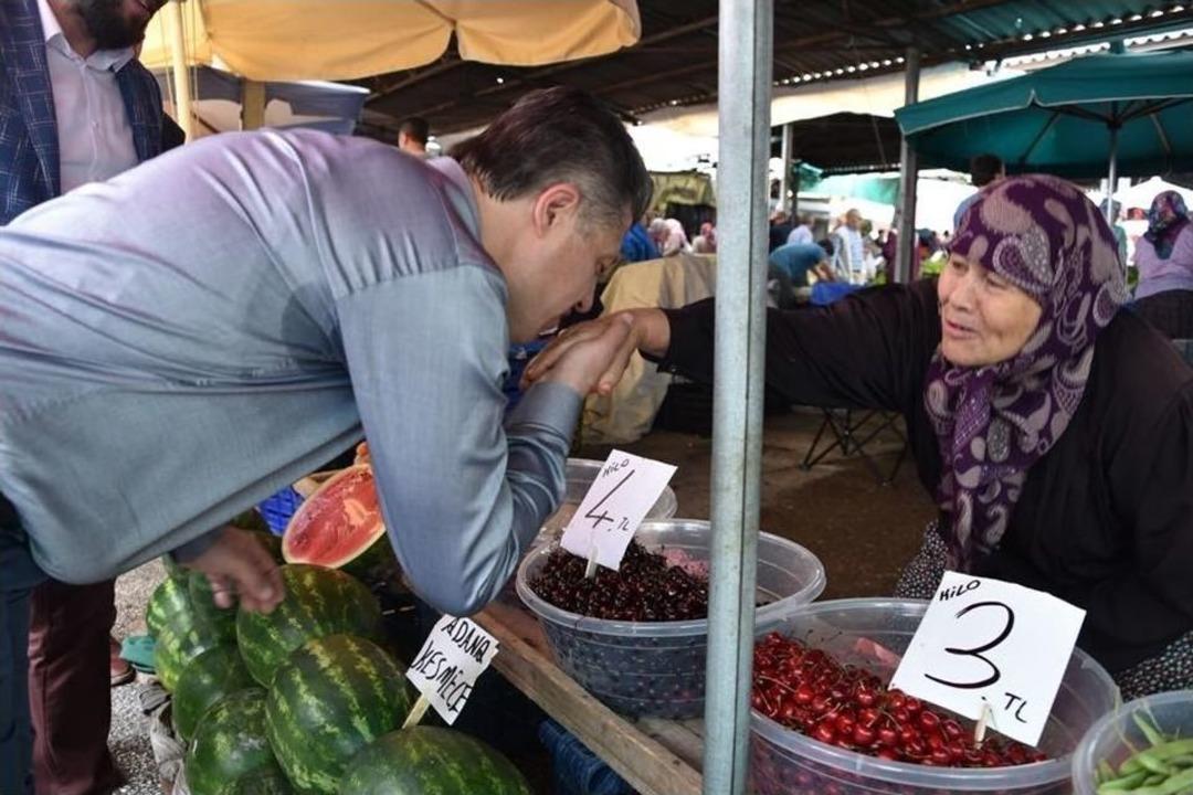 Ak Parti&rsquo;li &Ouml;zkan Gece G&uuml;nd&uuml;z Demeden &Ccedil;alışıyor