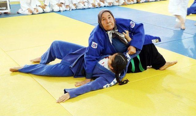 80’lik Ayten Nine Judocu Oldu 3