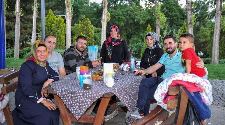 Başkent Parkları İftar Sofraları