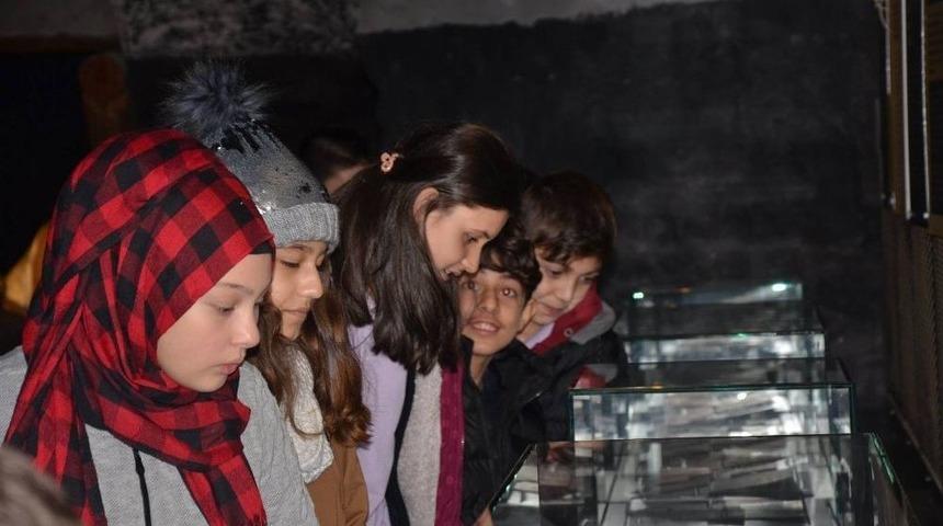 &Ouml;ğrenciler Maden M&uuml;zesini Gezdi