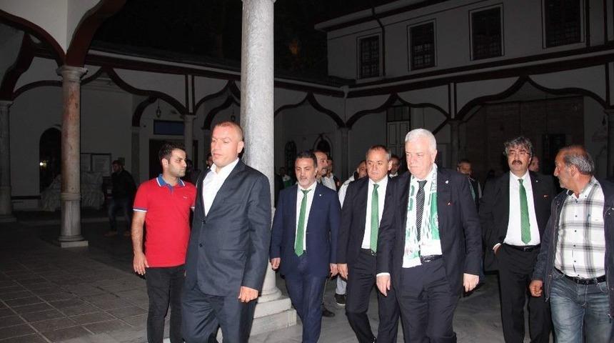 Bursaspor Başkanı Ali Ay: "omuzlarımızda Sorumluluk Yükü Var"