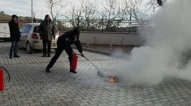 Emniyet Müdürlüğü’nde Yangın Ve Sivil Savunma Tatbikatı Yapıldı