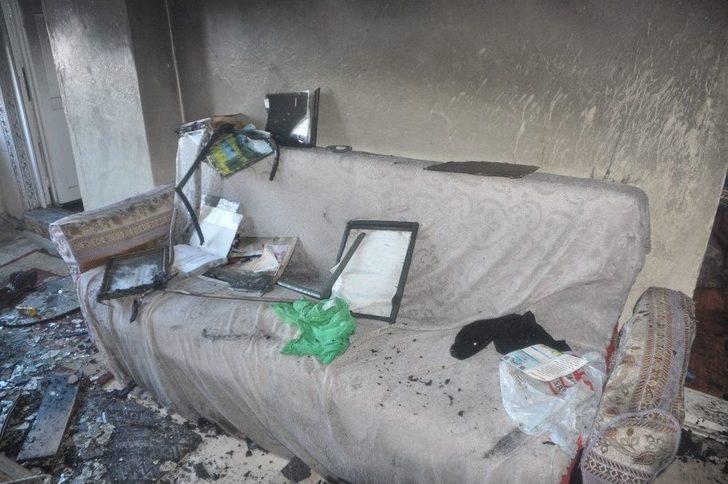 Acı Haberi İşyerinde Aldı, Küle Dönen Evi Görünce Gözyaşlarına Boğuldu G1