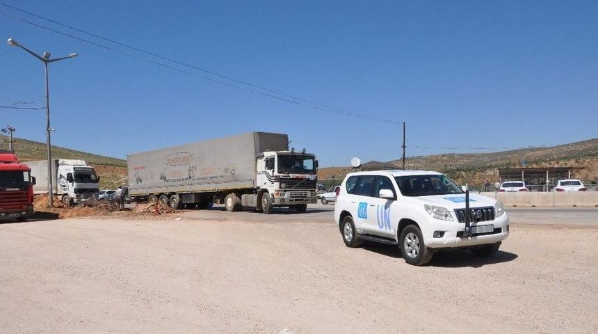 Bm&rsquo;den Suriye&rsquo;ye 28 Tırlık Yardım