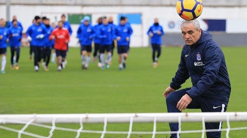 Trabzonspor, Kasımpaşa Ma&ccedil;ı İ&ccedil;in İstanbul&rsquo;a Hareket Etti