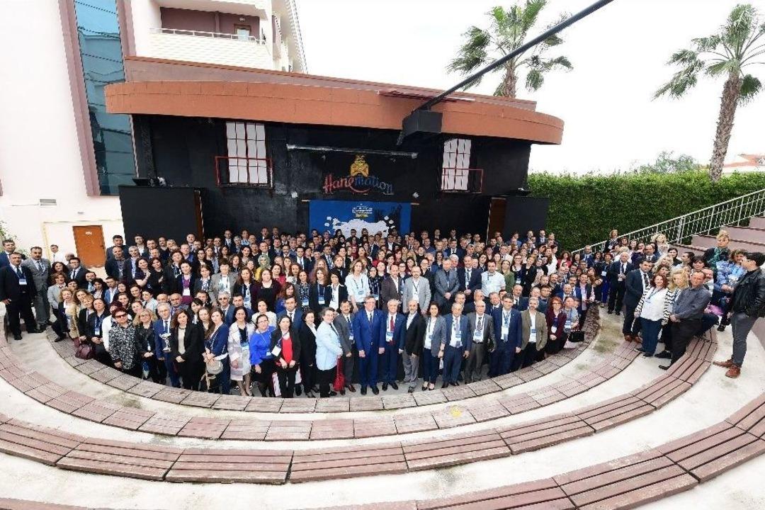 A&ccedil;ık&ouml;ğretim Fak&uuml;ltesi B&uuml;roları Hizmeti&ccedil;i Eğitim Toplantısı Yapıldı