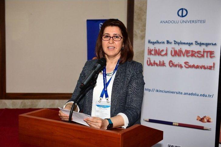 Açıköğretim Fakültesi Büroları Hizmetiçi Eğitim Toplantısı Yapıldı G5