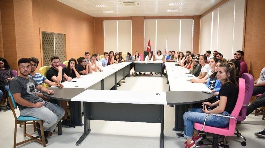 Kepez&rsquo;de Sınav Kaygısı İle Baş Etme Yolları Anlatıldı