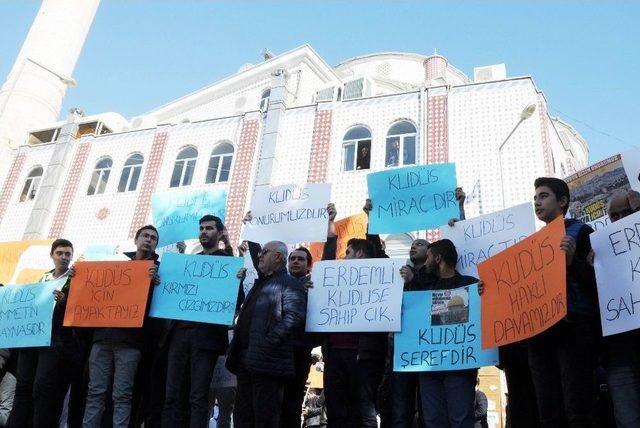 Trump’ın Kudüs Kararı Erdemli’de Protesto Edildi