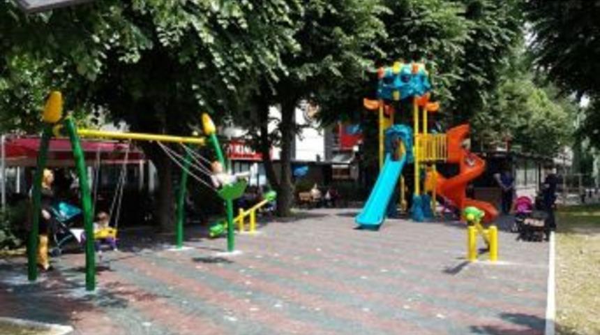 Avni Akyol&rsquo;a &Ccedil;ocuk Oyun Alanı Yapıldı