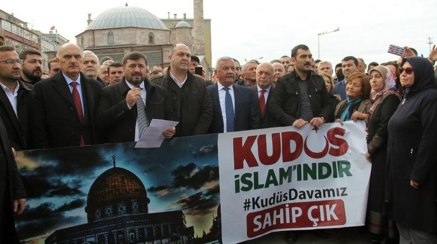 Giresun’da Cuma Namazı Çıkışı ’kudüs’ Protestosu İ