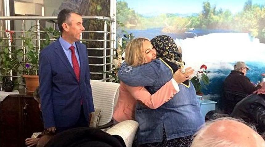 Duygulandıran Ziyaret