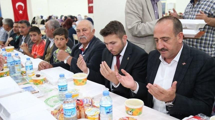 Başkan Duruay, Karaalili Vatandaşlarla Birlikte Oru&ccedil; A&ccedil;tı