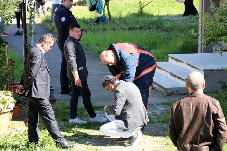 Apartmanda Çıkan Yangın Mahalleliyi Sokağa Döktü G5