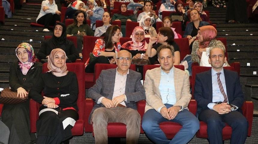 &lsquo;aile Eğitimi Kursları&rsquo; Sona Erdi