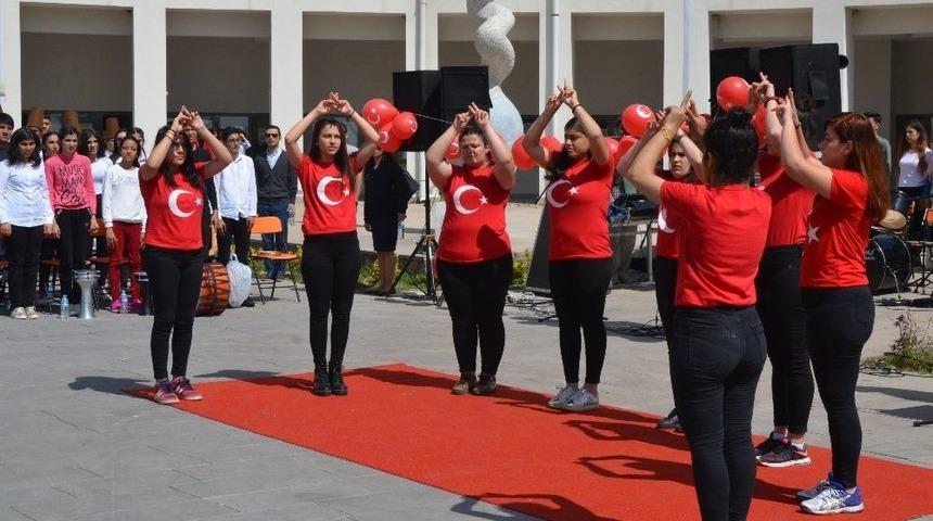 Meü’den ’mersin Üniversiteliyiz Ve Engellilerin Yanındayız’ Etkinliği