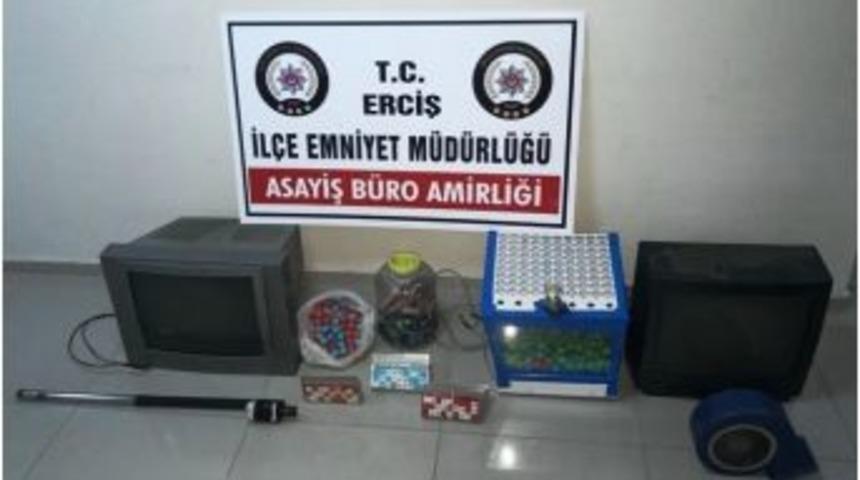 Erciş&rsquo;te Yasadışı Bahis Operasyonu