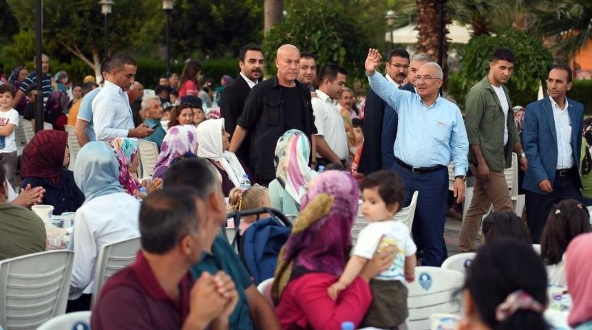 İftar Sofraları Bu Kez Bozyazı’da Kuruldu