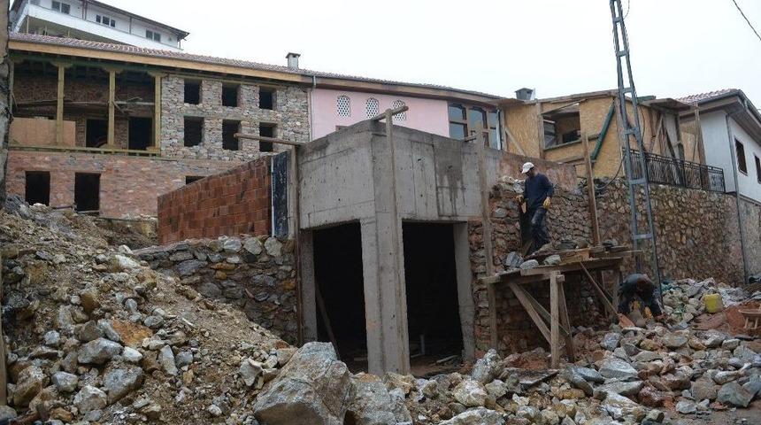 Somuncu Baba Evi Ayağa Kalkıyor