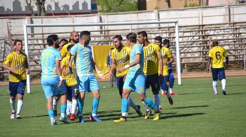 Siirt İl &Ouml;zel İdarespor: 5, Eruh Gen&ccedil;likspor: 1