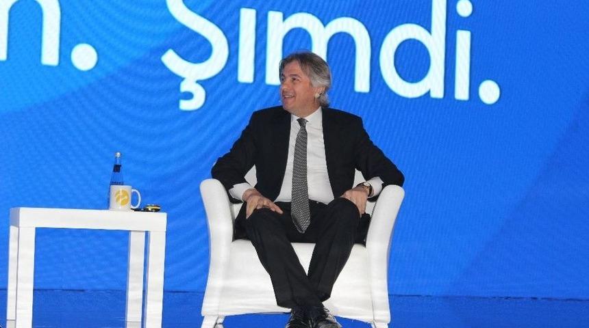 Beyoğlu Belediye Başkanı Ahmet Misbah Demircan, Teknoloji Zirvesine Katıldı