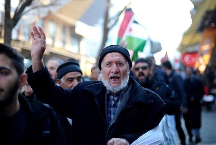 Bursa’da Binlerce Kişi Kudüs İçin Ayağa Kalktı G2