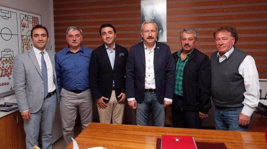 Galatasaray, Belediye Derincespor İle Altyapı Anlaşması İmzaladı