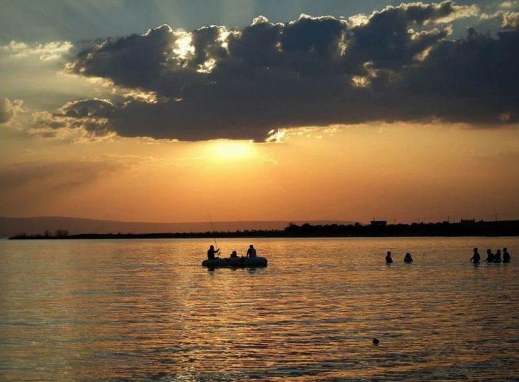 Baraj Gölünde Kartpostallık Gün Batımı G2