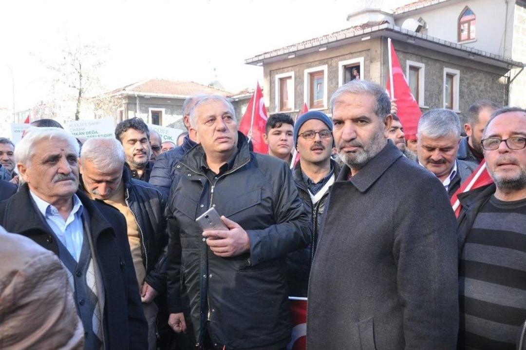 &Uuml;mraniye&rsquo;de On Binlerce Vatandaş Kud&uuml;s İ&ccedil;in Y&uuml;r&uuml;d&uuml;