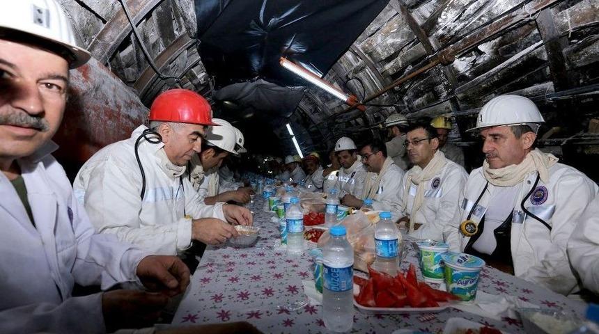 Yer Altında İnceleme Yaptılar, Ardından İftar A&ccedil;tılar