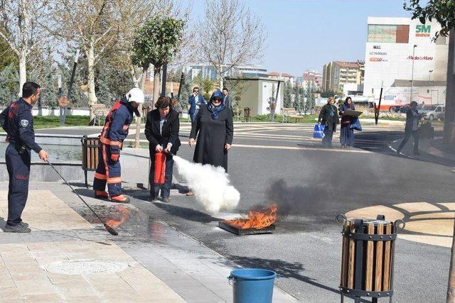 Kadınlara Temel Yangın Eğitimi Verildi